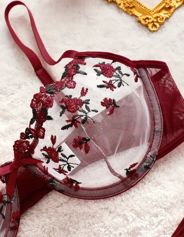 Beautiful Flora Embroidered Lingerie Set
